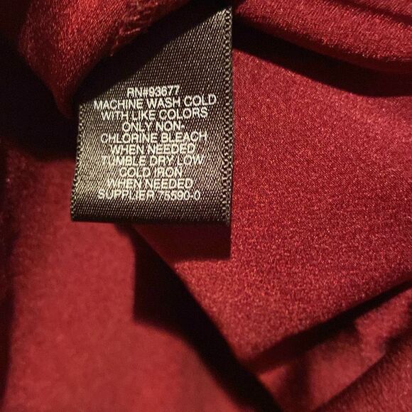 Liz Claiborne career sleeveless blouse size L color burgundy wine - Picture 7 of 8